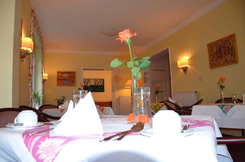 Sathya Ayurveda -Hotel Villa Am Park- Bad Orb Exterior foto