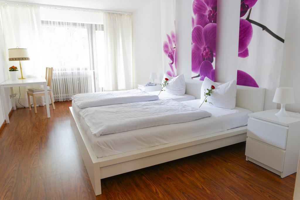 Sathya Ayurveda -Hotel Villa Am Park- Bad Orb Exterior foto